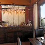 Montara Apartament *
